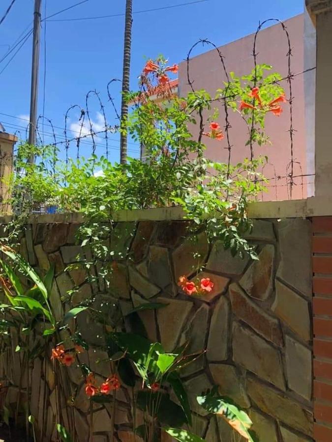 Hidden Hue Homestay Buitenkant foto